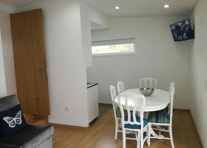 Vitoria's House 게스트하우스 빌라노바데파말리카오