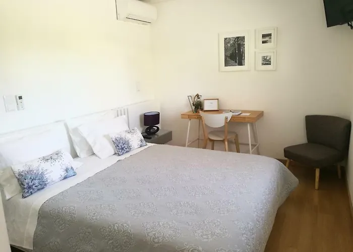 Vitoria's House 게스트하우스 빌라노바데파말리카오